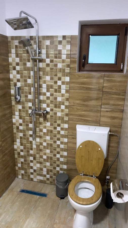 Popas Momaia Hotel Curtea De Arges Bagian luar foto